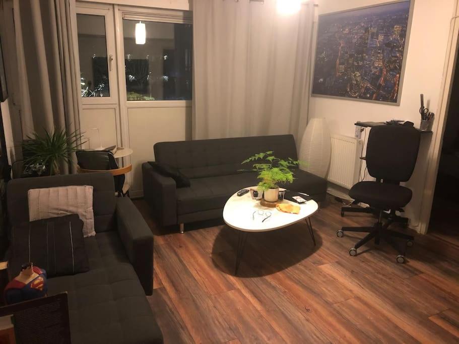 Modern 1 Bedroom Near Camden Londra Exterior foto